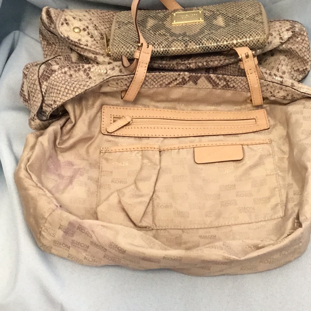 Michael Kors Snakeskin Tote. Wallet is sold - Picture 11 of 16